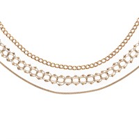 A Collection of Gold Chain Necklaces & Bracelets
