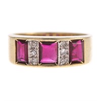 A Lady's Ruby & Diamond Ring in 14K Gold