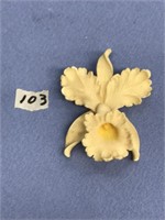 Ming's of Honolulu signed, ivory orchid 2.5" long