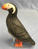 2.5" Ivory puffin by Ted Mayac          (k 58)