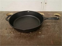 Lodge Cast Iron Skillet- Appears New