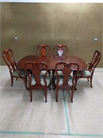 Thomasville Queen Anne Dining Room Table