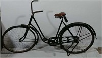 Pierce wooden wheel bicycle
