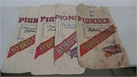 4 Pioneer feed bags