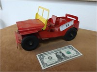 1950s Marx metal Willys Jeep toy missing one