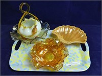 TRAY: 4PC CARNIVAL AND ART GLASS