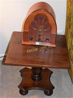 Antique radio and side table 19.5 in. x 19.5 in.