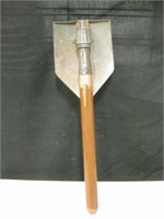 Vtg Military Style Folding Foxhole Shovel
