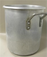 Large Aluminum Cook Pot - 10" Dia. & 12" Tall