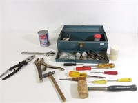 Coffre à outils + outils - Toolbox with tools