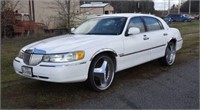 1999 Lincoln Town Car