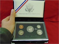 (1) 1993 U.S. Mint Premier SILVER proof set- s