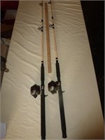 2pc South Bend Catfish Special Rods / Reels