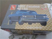 AMT 1962 Catalina 421SD Model Kit