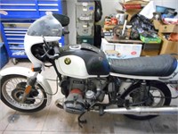 White 1977 BMW R100S Motorcycle