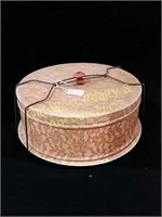 1950's Cake Carrier