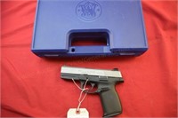 Smith & Wesson SW40VE .40 S&W Pistol