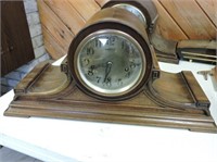 New Haven 8 Day Chime Mantel Clock with Key