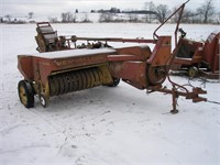 NEW HOLLAND 268 BALER w/ THROWER