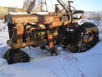 FARMALL 560 DIESEL w/ 2PT MOWER (as is)