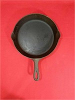 #8 Griswold Pan