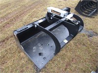 New/Unused Tomahawk 66" Bucket w/Top Clamp