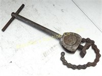 Chain wrench