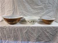 3 PC VINTAGE PYREX MIXING BOWLS 4.5"T X 13"W