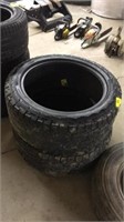 Hankook Dynapro AT 305/45R22 tire