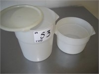 Food Container with Lid Lot of 2