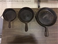 LOT OF 2 IRON PANS
