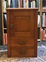 OAK CABINET