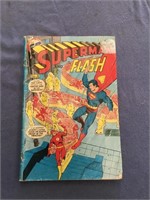 Superman Flash number 4 Federal comic