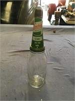 Genuine embossed Castrol quart bottle &  tin top