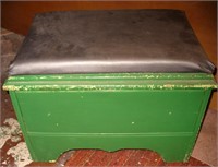 Vtg Green Wooden Bench with Padded Lid