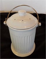 Kitchen - White Compost Bucket