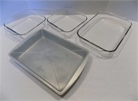 Kitchen - Pyrex(3) Cake pan(1)