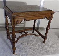 Furniture - Vintage Side Table