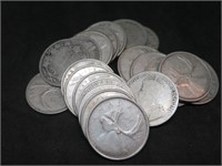Lot of 22 Canada Quarters 80% Silver