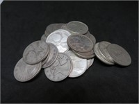 Lot of 26 Canada Quarters 80% Silver