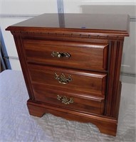 Furniture - Night Stand -1 (Broyhill)