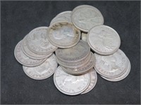 Lot of 18 Canada Quarters 80% Silver