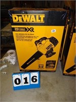 DEWALT BLOWER--20 VOLT--BATTERY & CHARGER--WORKS