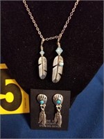 Feather Necklace w/Earrings (Ship or Pick up)