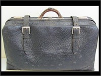 KAUFMAN ALL LEATHER SUITCASE