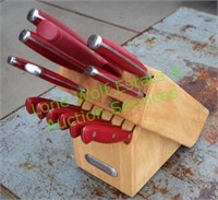 Farberware Red Knife Set