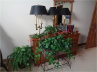 BASKET W/ GREENERY, LAMPS, DOG BOOKENDS  ++