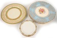 EIGHT PIECES OF ASSORTED CHINA