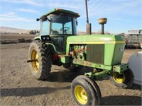 John Deere 4230