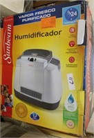 Sunbeam Humidifier in Box
